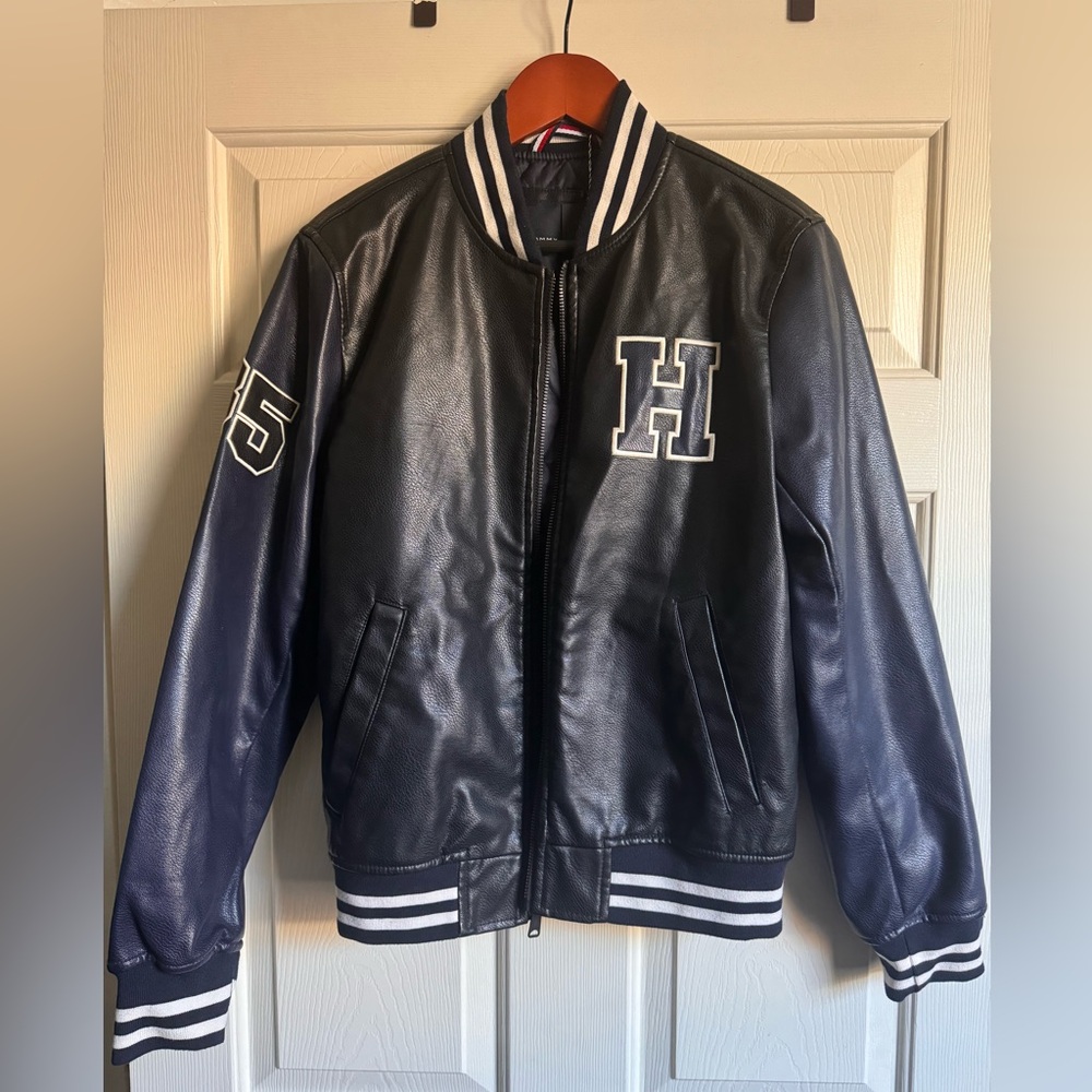 Tommy Hilfiger bomb jacket Small size new